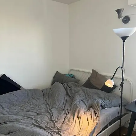 Apartamento 3 Bedroom Flat 3mins From Metro 30mins To Jo Match